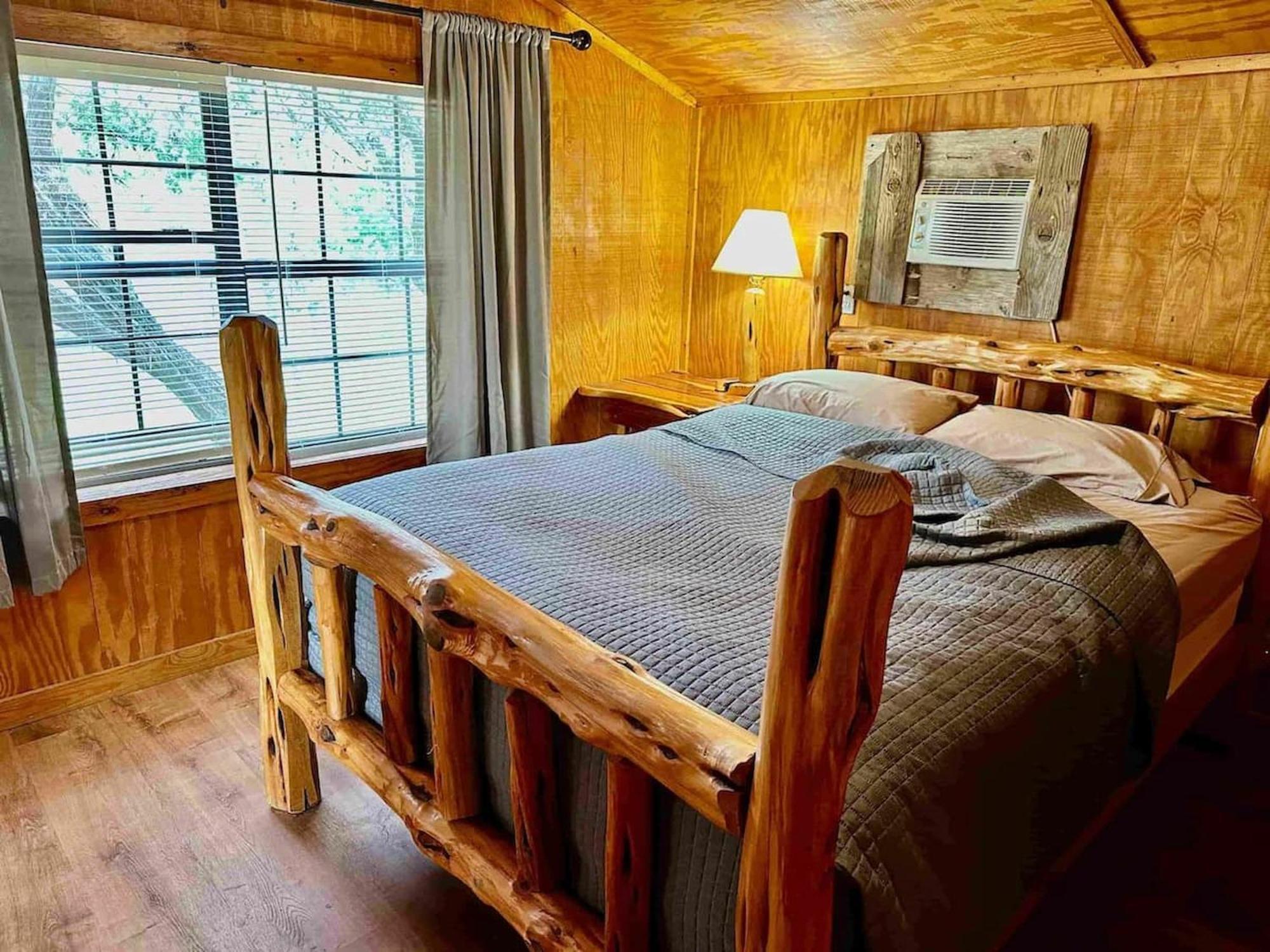 Crc Ranch Retreat Hotell Bandera Rom bilde